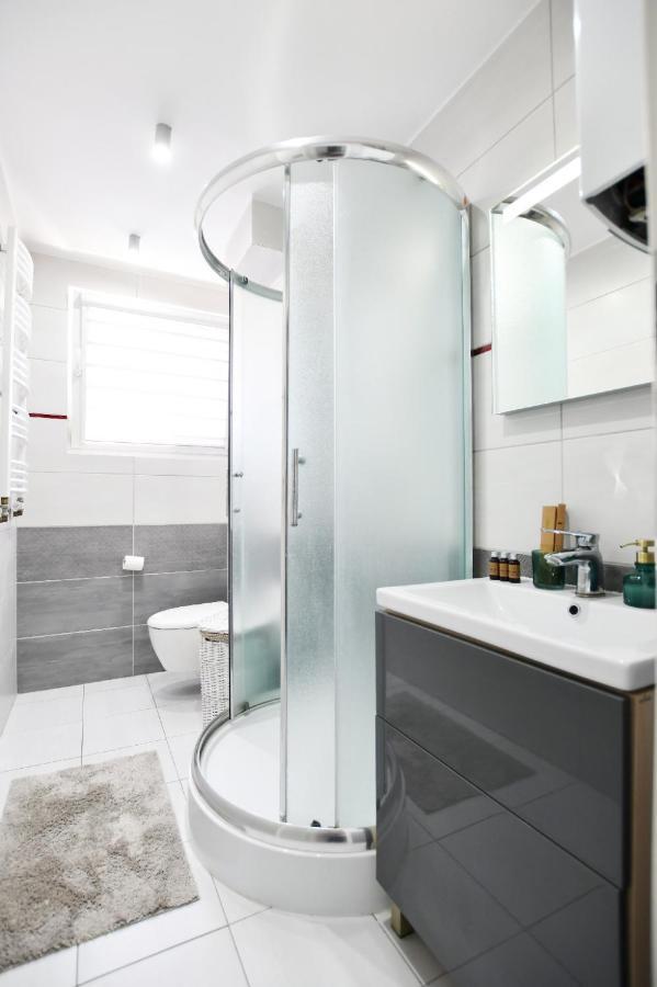 Apartament Dworcowa Apartman Kołobrzeg Kültér fotó